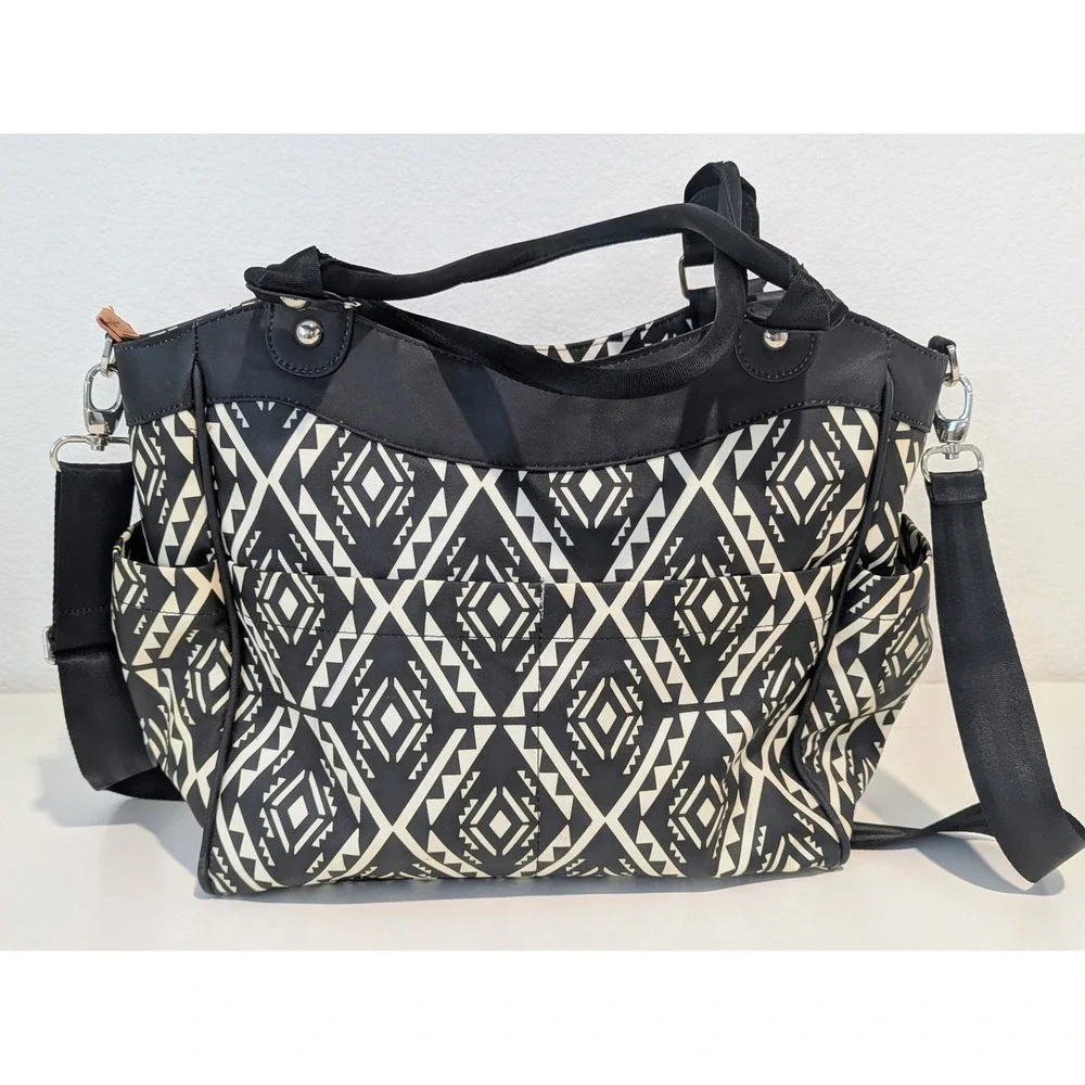 Petunia Pickle Bottom Downtown Tote Diaper Bag Black Cream Geometric Tribal